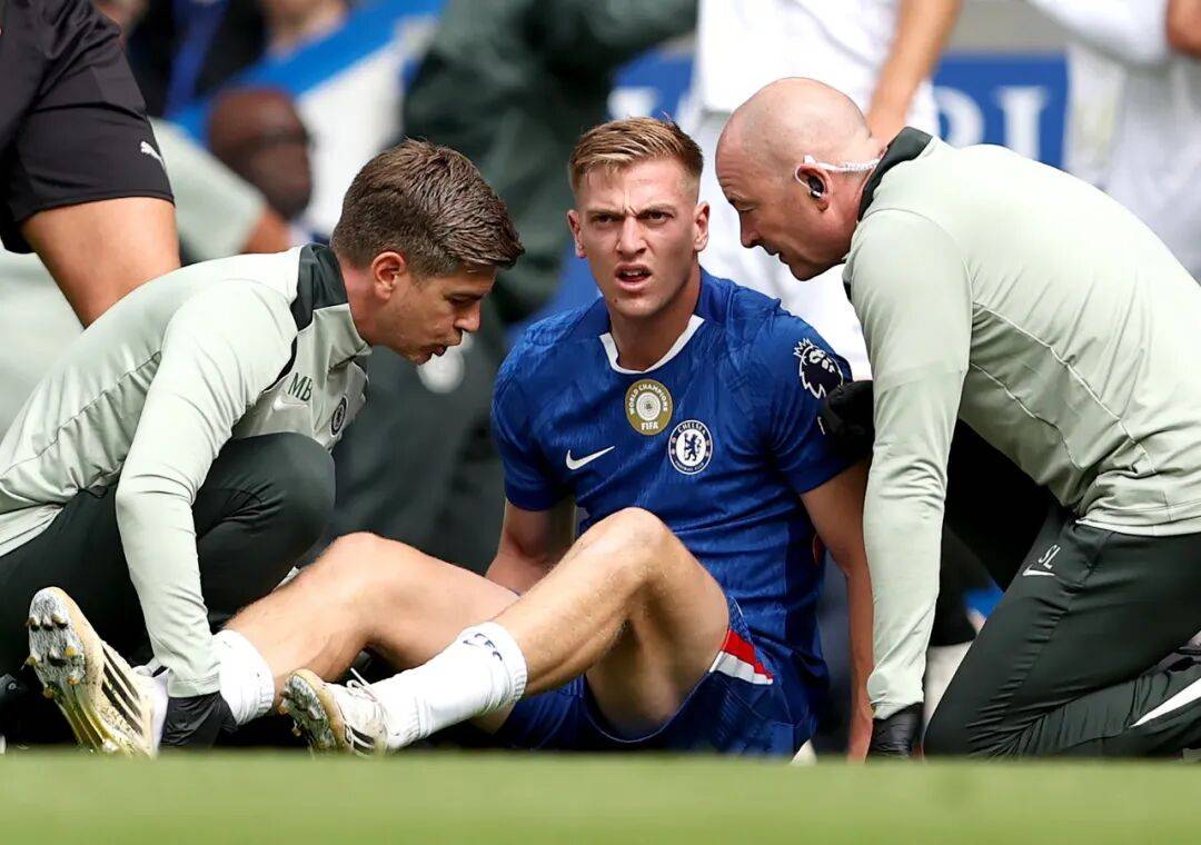 体育赛事-包含切尔西训练开放日，今晨再遭质疑引欢呼，英超在即，纪律约束更严格的词条-体育赛事