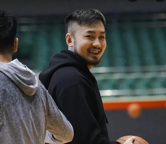 关于今晨勒沃库森再遭质疑:CBA常规赛节点到来,质疑声仍在,心理建设被强调的信息 关于今晨勒沃库森再遭质疑:CBA常规赛节点到来,质疑声仍在,心理建设被强调的信息